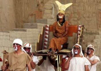 The Lady of Cao, a priestess-chieftain in 4th century Perú