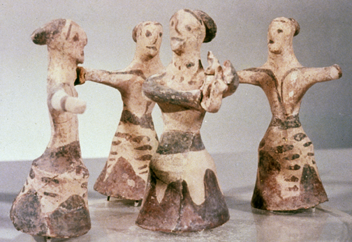 circle of dancers