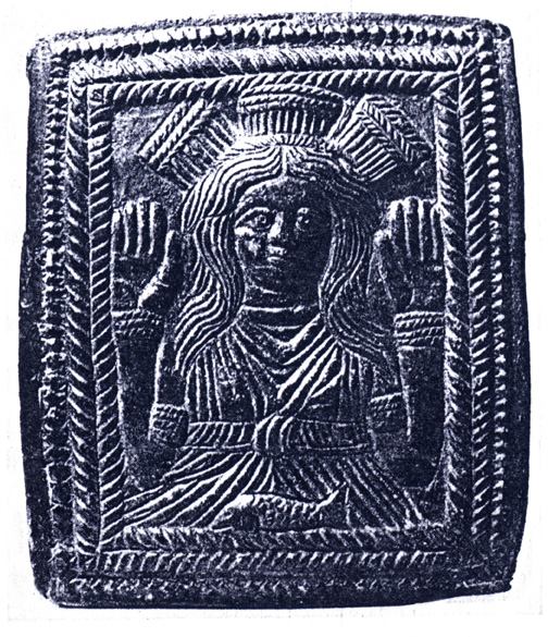 woman wearing three tall combs